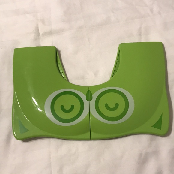 Kids Foldable Toilet Training Adapter Seat - Picture 6 of 10